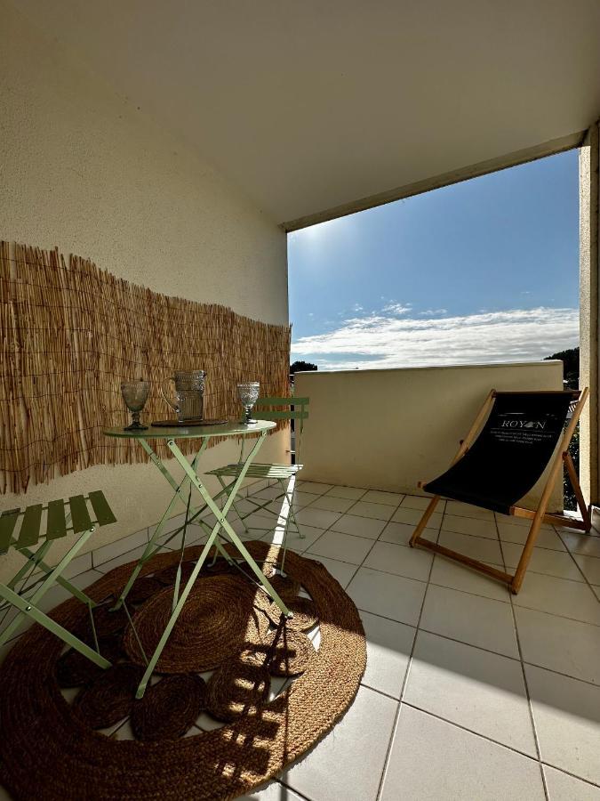 Renove A 300m De La Appartement